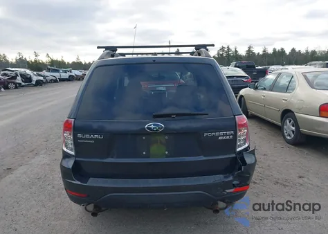 2010 Subaru Forester 2.5X Premium из США, поврежденный, VIN JF2SH6CC4AH915836